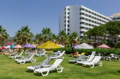 GRAND EFE CLUB HOTEL Pools & Beach